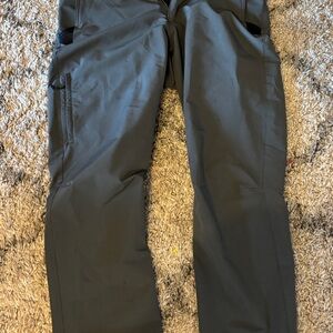 Drake Men's Cargo Pants in Dark Gray